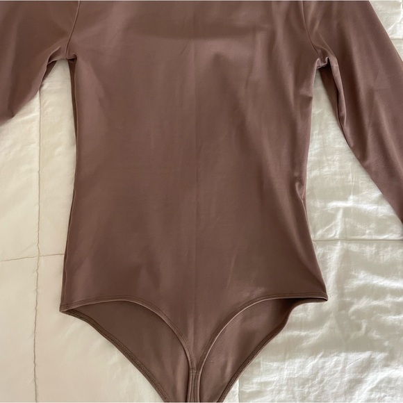 Abercrombie and Fitch Women’s brown bodysuit - Picture 2 of 3